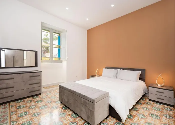 3 Bedroom House Of Character In Casa de Férias