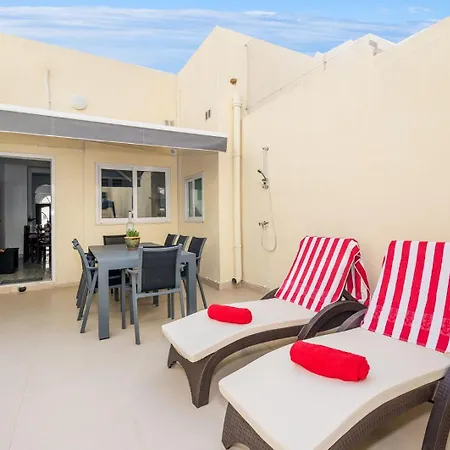 3 Bedroom House Of Character In Сasa de vacaciones