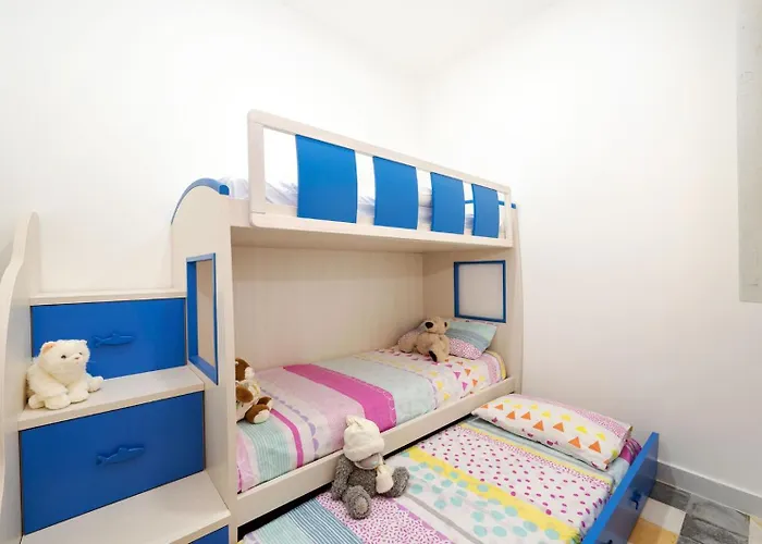 Tatil Evi 3 Bedroom House Of Character In *