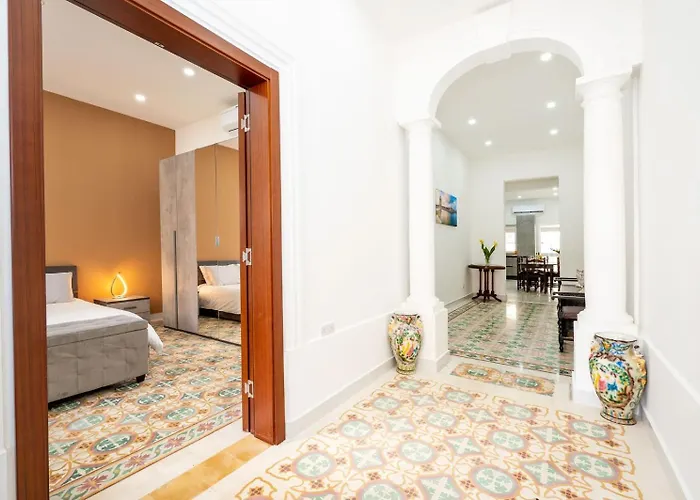 3 Bedroom House Of Character In Vakantiehuis Rabat