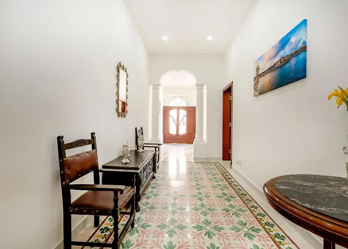 Tatil Evi 3 Bedroom House Of Character In *