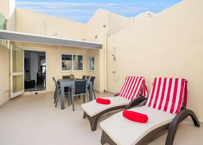 3 Bedroom House Of Character In Vakantiehuis